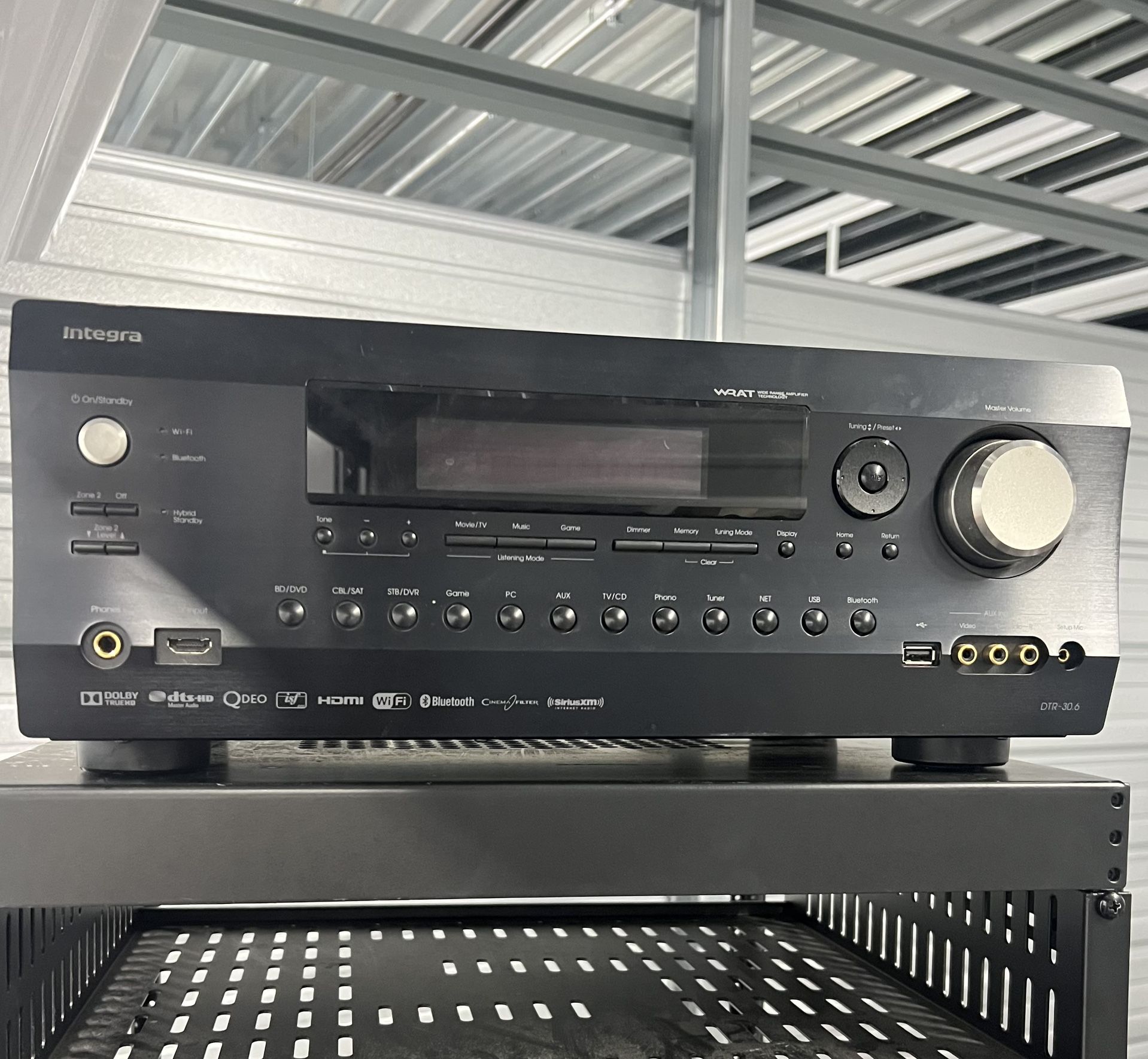 Integra DTR-30.6 7.2-Channel Network A/V Receiver