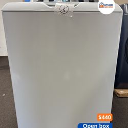 GE 4.5 cu. ft. Top Load Washer, White, Deep Fill + Multiple Wash Cycles (GTW485ASWWB)