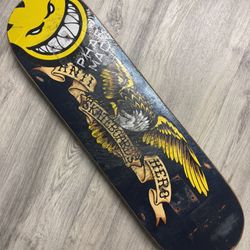 Anti Hero Skateboard 