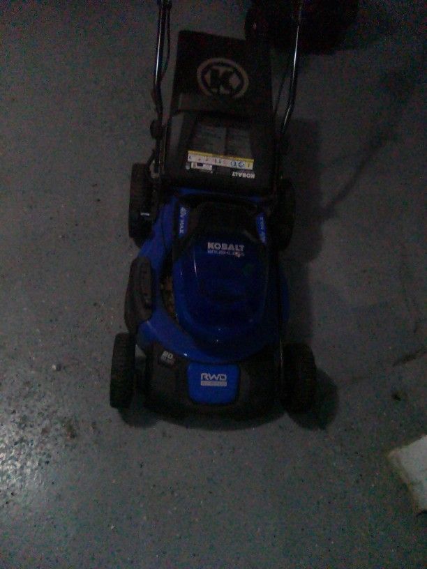 Lawnmower Kobalt Brushless