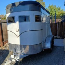 Horse Traila  For Sale