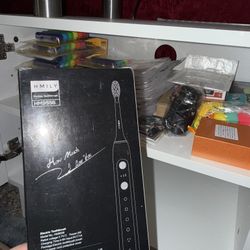 “ How much i love you “ Black Electric tooth brush 