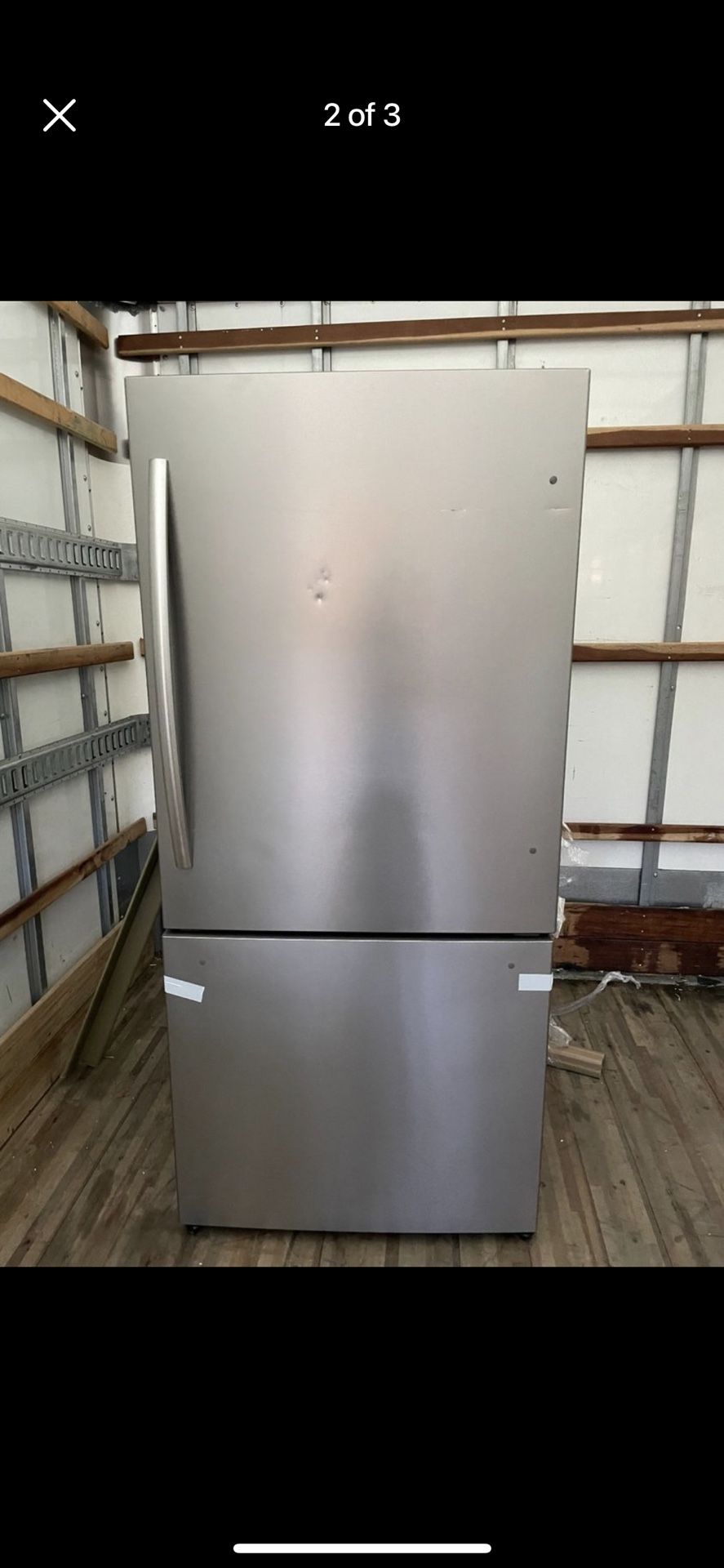 Mora 17.2 Ft.³ Counter Depth, Bottom Freezer Refrigerator With Led Interior Lighting.