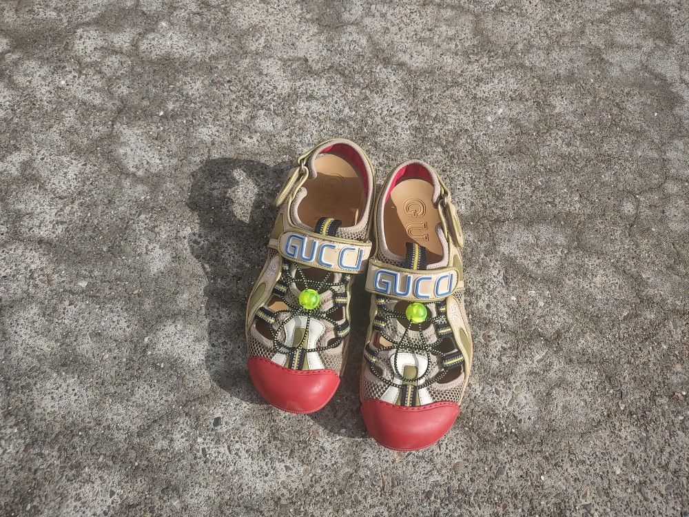 Gucci Hybrid Sneaker Sandal 8 1/2