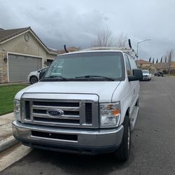 2012 Ford E-250