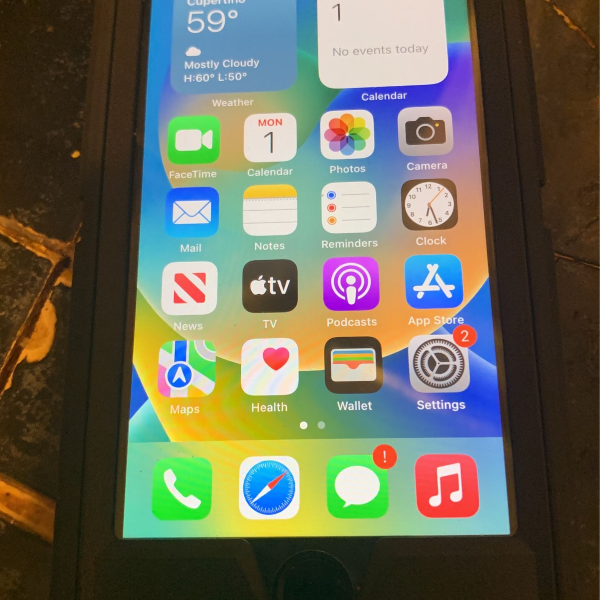 iPhone 8 (unlocked) 64 GB