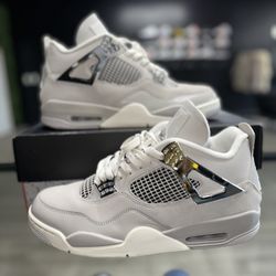 Jordan 4 Frozen Moments