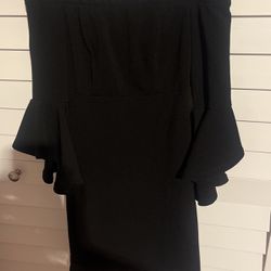 black bodycon dress with flare sleeves 