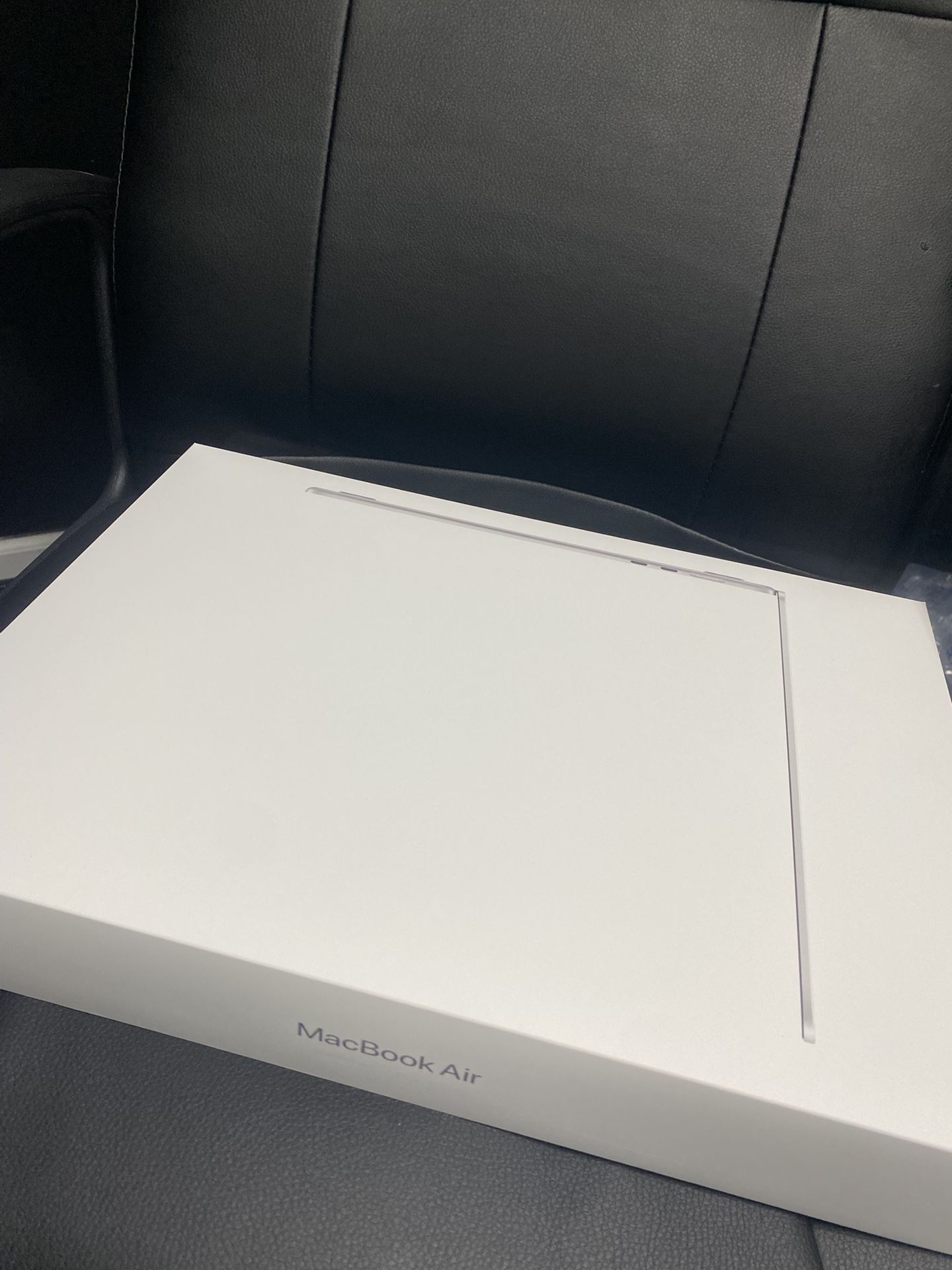 NEW Mac Book Air 2025 For Sale 1TB Storage