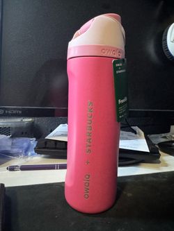 Pink Owala x Starbucks 24 oz cup