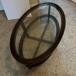 Oval Coffee Table - Glass & dark Wood 