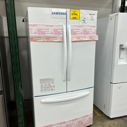 Samsung White 28.2 Cu. Feet 3 Door French Door Refrigerator, refrigerador with Ice Maker