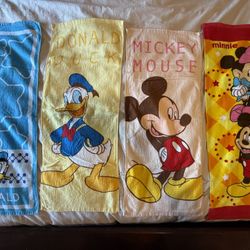 NEW: 4 Disney Towels: Japanese Size