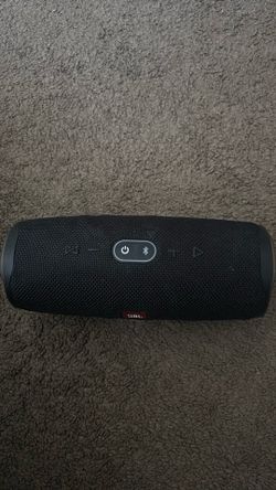 JBL Charge 4