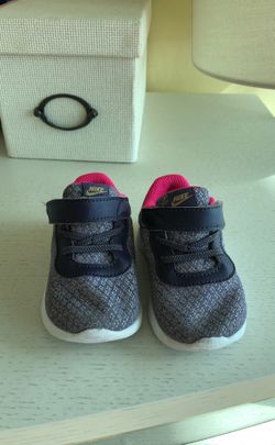 Toddler Nike sneaker