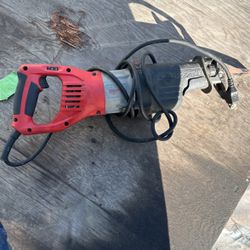 Milwaukee Orbital Super Saw all