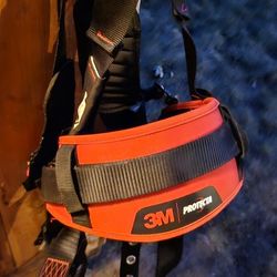 Sell Today $50 Cash🛡️ 3M Protecta Fall Protection Harness – Model 1161309C (M/L) 🔧