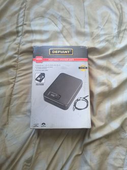 Look at Description Title: Defiant Portable Drawer Safe with Box - Used - $15