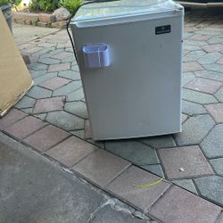 Mini Fridge