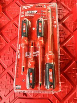 Milwaukee screwdrivers