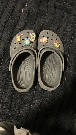 crocs