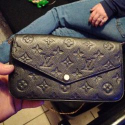 Louis Vuitton Clutch Bag 