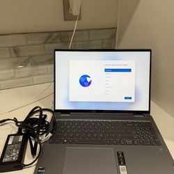 Yoga 7i 2-in-1 (16” Intel) Laptop