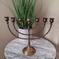 $30 Vintage Solid Brass 7 Branch Menorah. Beautiful Condition and Pitina 10" Tall 12" Wide