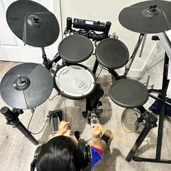 Roland TD4 Electric drum