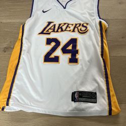 Kobe Jersey Never Worn OBO 