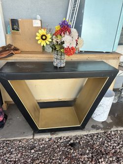 Entry Table, Decor Piece