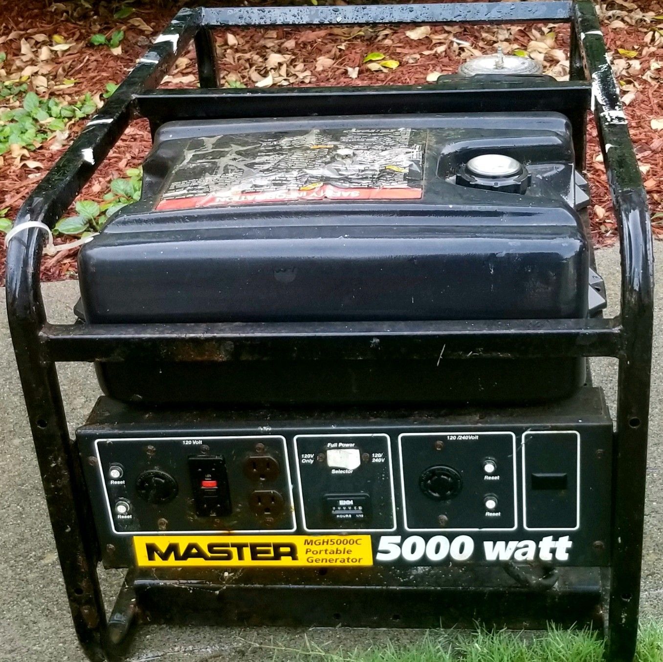 5000 watt generator with Honda motor