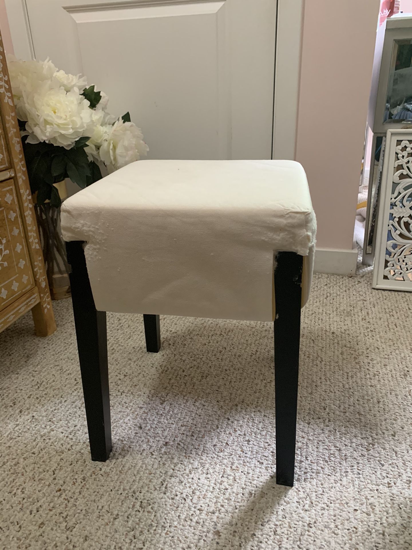 IKEA NILS stool