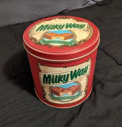 Vintage MILKY WAY  tin