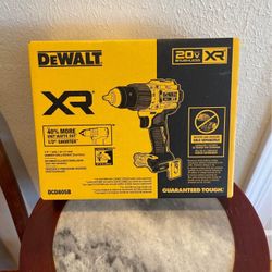 20V Compact Cordless 1/2 in. Hammer Drill (Tool Only)