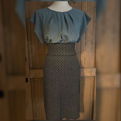 NEW! Lularoe • Cassie Pencil Skirt (fits 1X-2X)