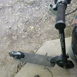 GoTrax Tour XP Electronic Scooter