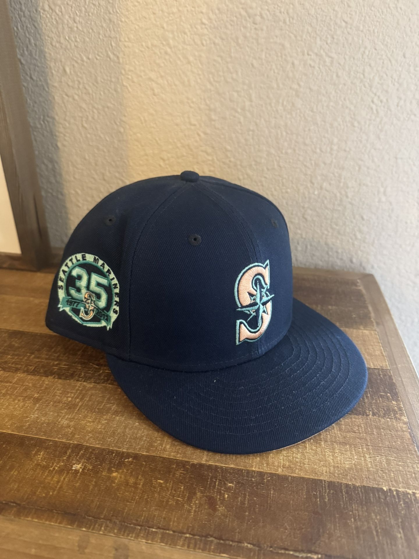 Seattle Mariners Fitted Hat