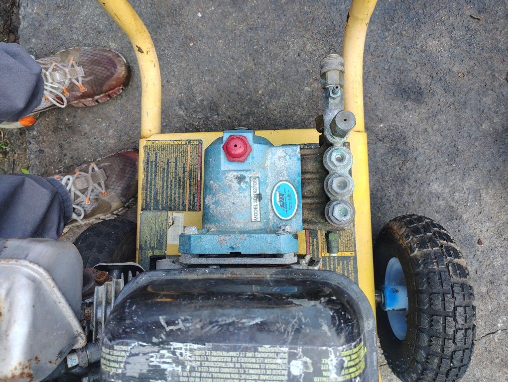 DeWalt Pressure Washer