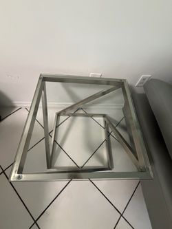 Mesa de comedor y mesa para sala