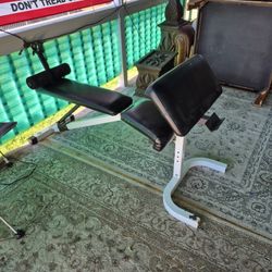 WEIGHT LIFTING EQUIPMENT 