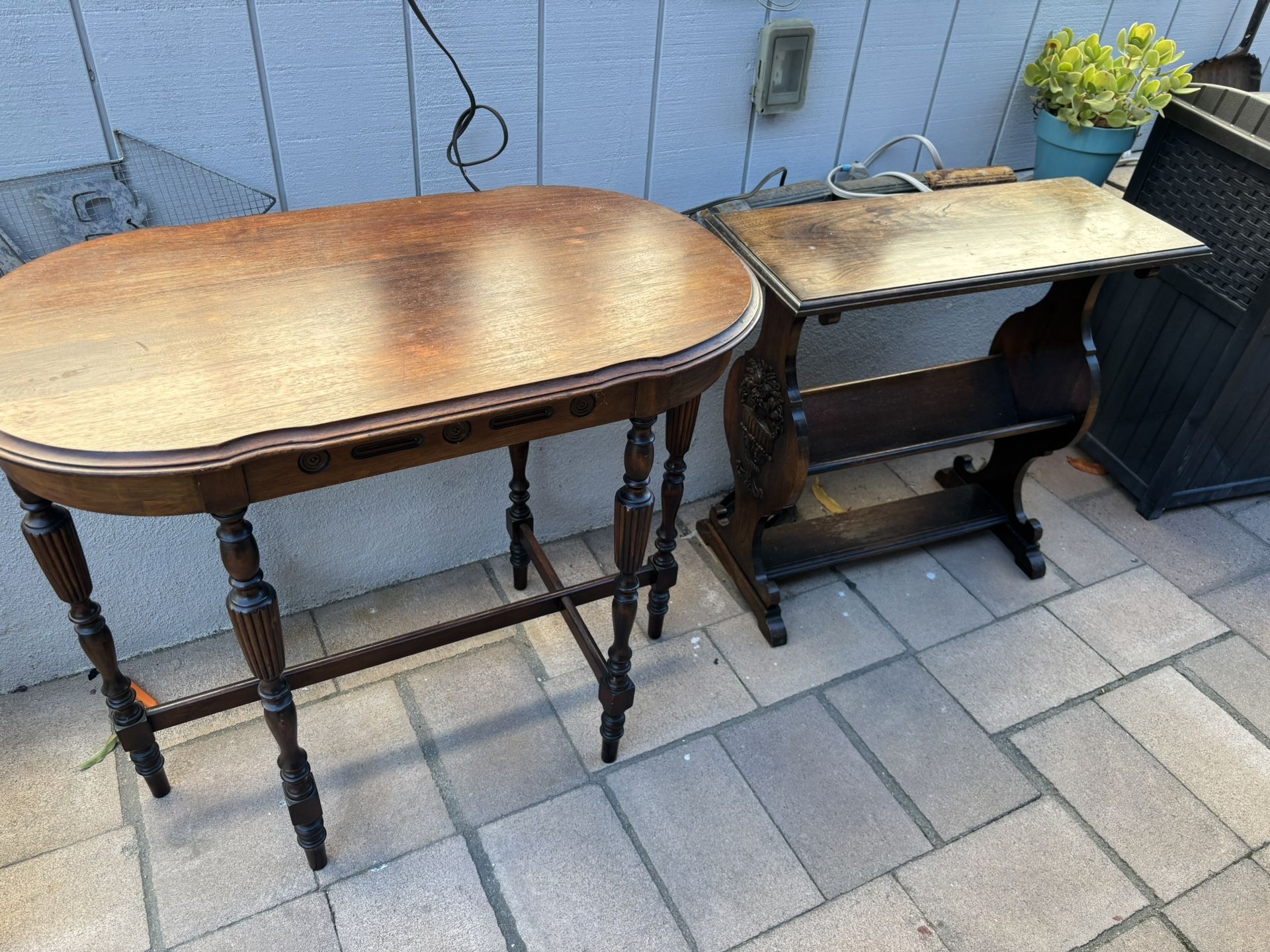 2 Vintage Antique Tables 45 For Both Or 30 Each Escondido