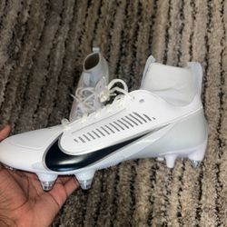 Nike Men’s 10.5 Vapor Edge Pro 360 2 Wide Detachable Football Cleats