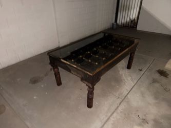 Coffe table / center table