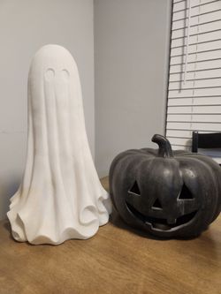 Halloween Decor