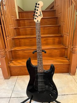 Squier Stratocaster (Mint)
