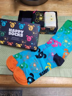 Happy Socks mixed dog gift set