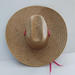 Straw Hat 