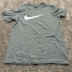 Boys Nike Dri Fit T Shirt Gray Large