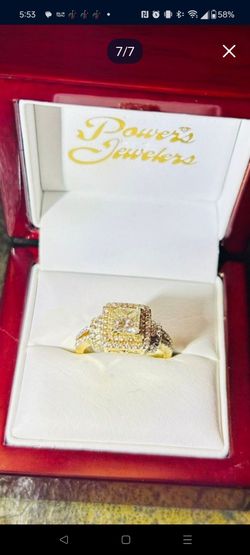 Engagement Ring 14K Yellow Gold